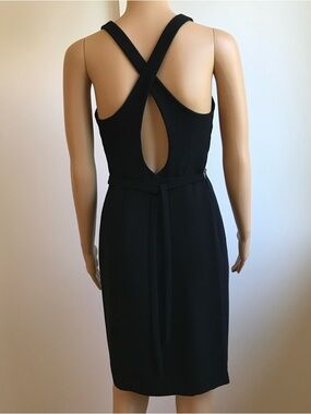 Like new Ann Taylor crisscross back little black dress cocktail party dress sz 2